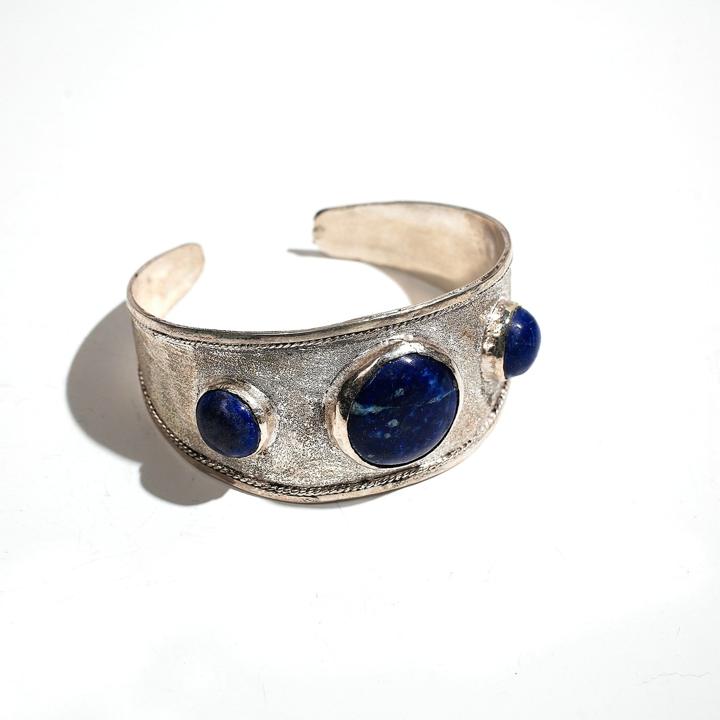 925 Sterling Silver Cuff Bracelet in Natural Lapis Lazuli, adjustable